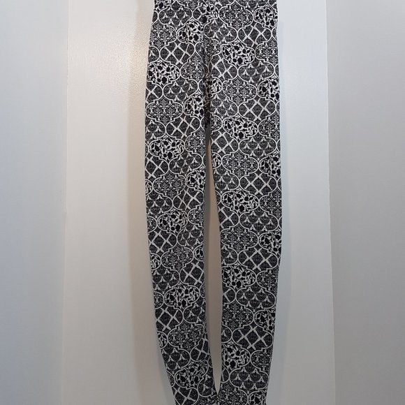 M Just Cozy Perfect Leggings - Picture 5 of 8